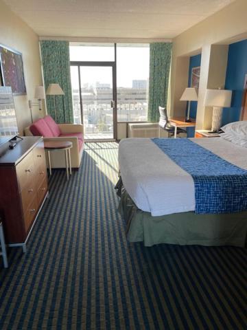 Days Inn By Wyndham Virginia Beach At The Beach Exteriér fotografie